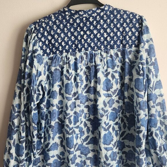 Maison Hotel Beatrice Blouse Med EUC - Picture 2 of 4